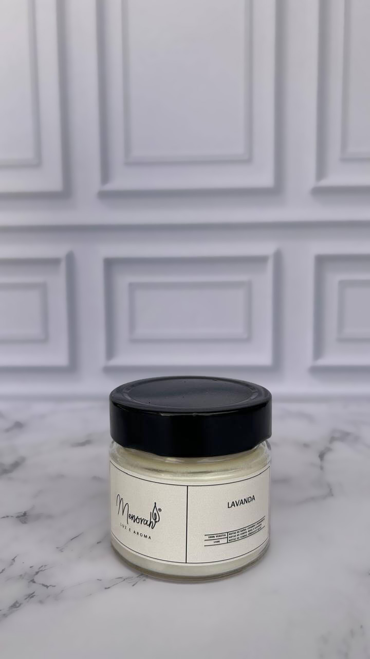 Vela Aromática - Lavanda - R$ 55,00